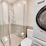 L'hiba - 2-room For 4 People In The Centre Of Appartamento Annecy