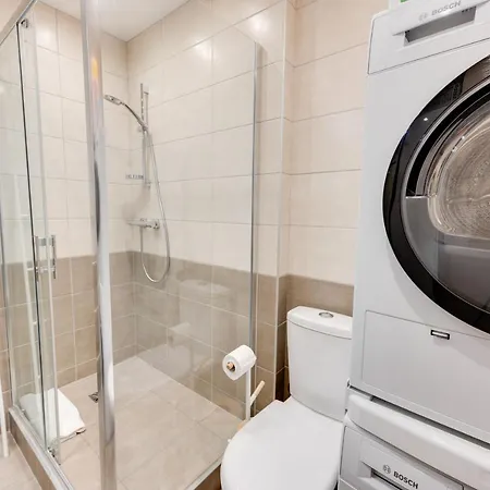 L'hiba - 2-room For 4 People In The Centre Of Apartment Annecy